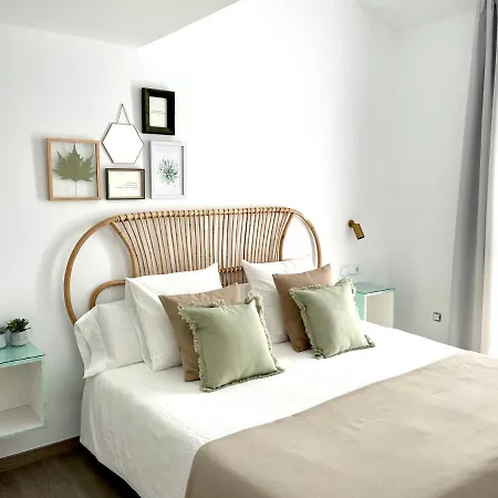 Apartamentos Con Encanto En El Centro De Granada-3