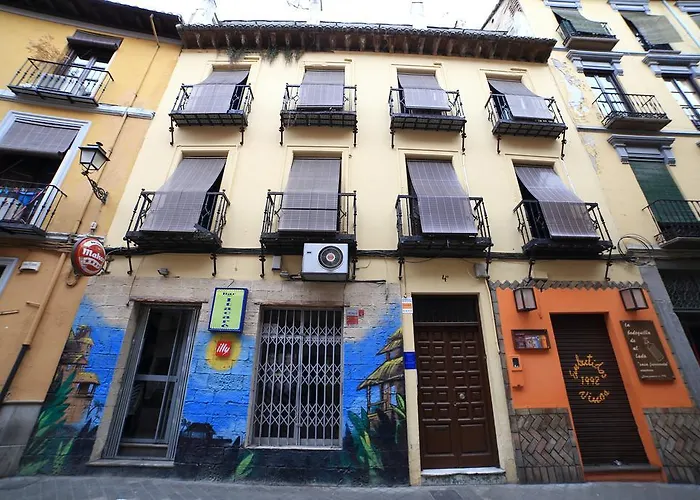 Cathedral Rooms And Houses